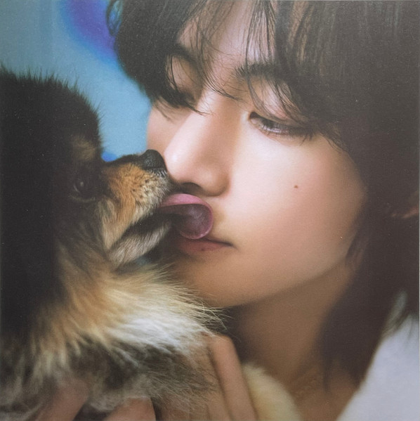 BTS V (37) – Layover (2024) - Imagen 13